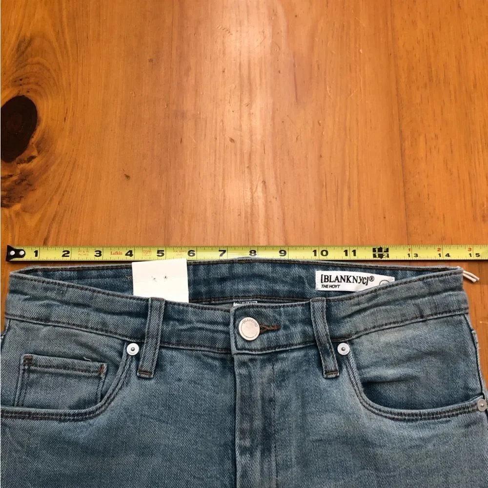 NWT Blank NYC The Hoyt High Rise Mini Flare